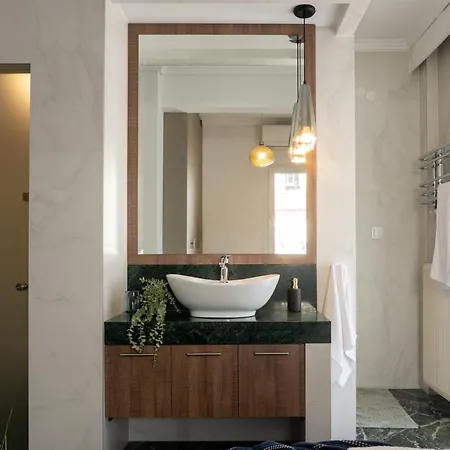 Skyline Horizon Apartment